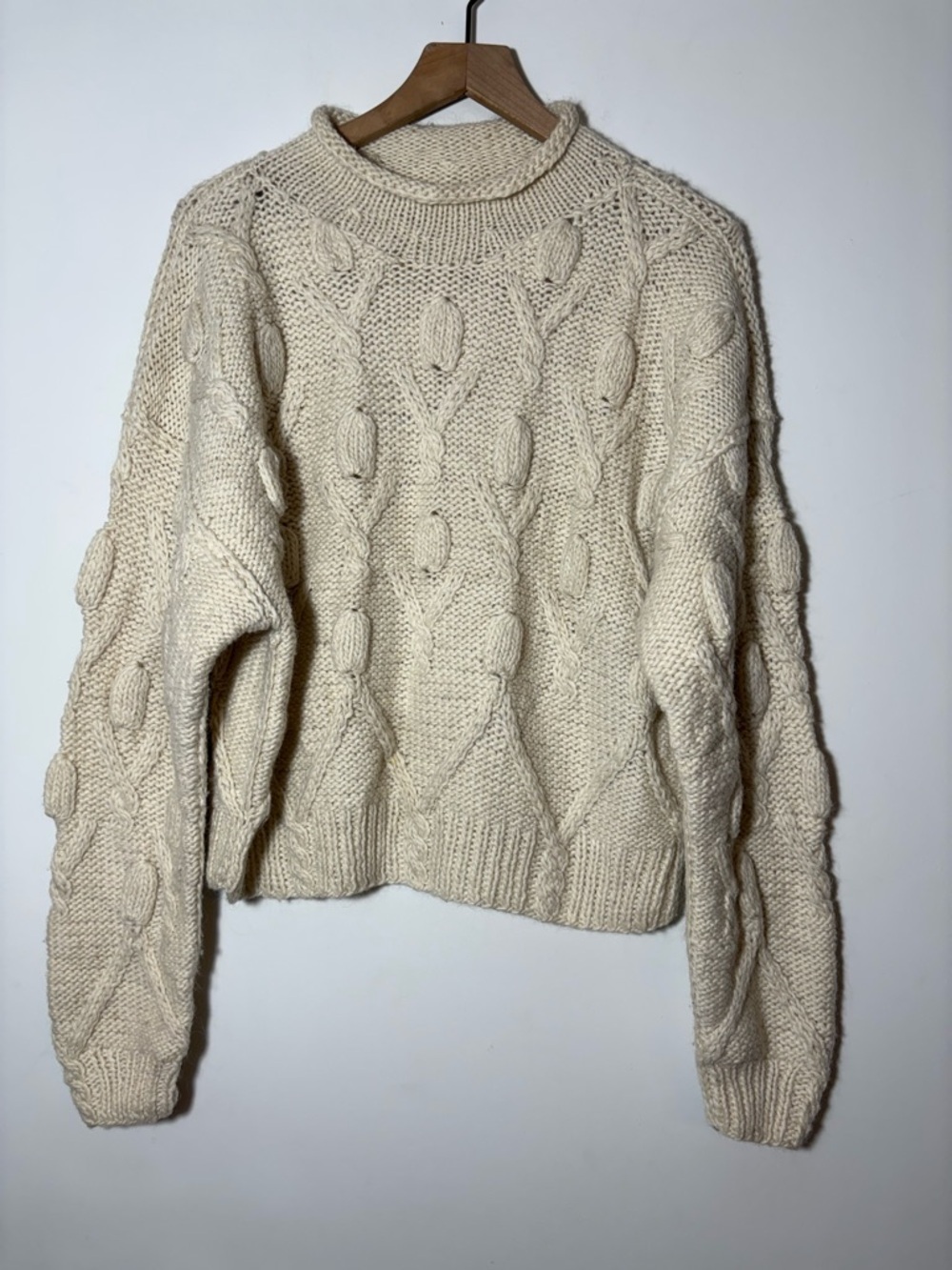 VTG Del Mundo Ecuador 100% Wool Handmade Fisherman Sweater Cream Unisex